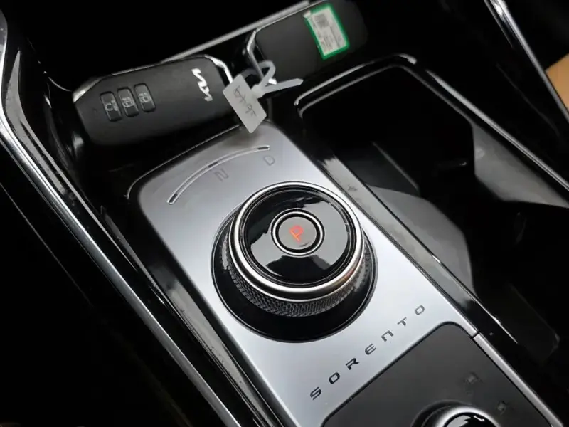 2023 Kia Sorento с пробегом 51 790 км