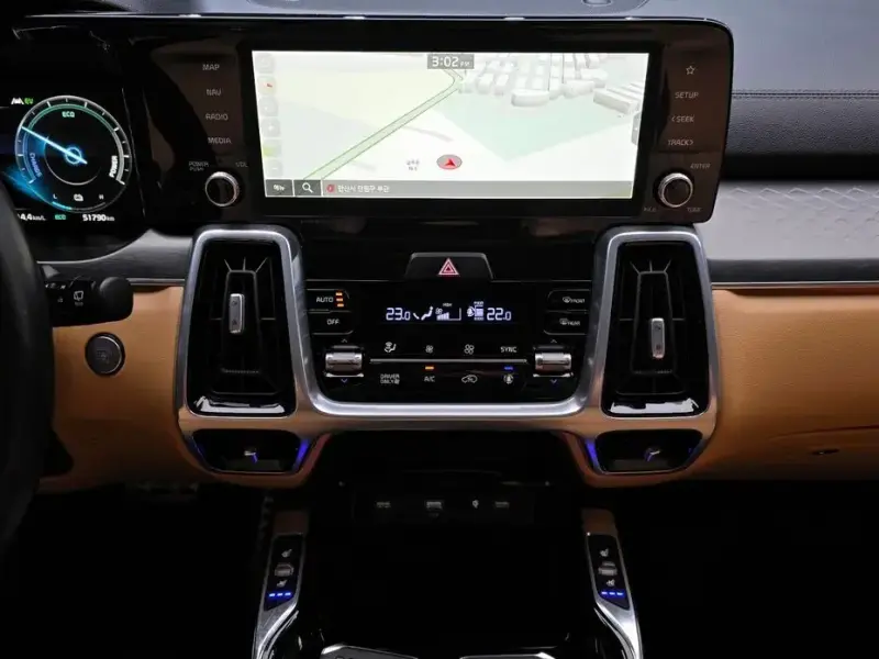 2023 Kia Sorento с пробегом 51 790 км