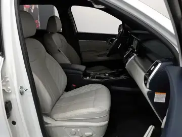 2023 Kia Sorento с пробегом 25 948 км