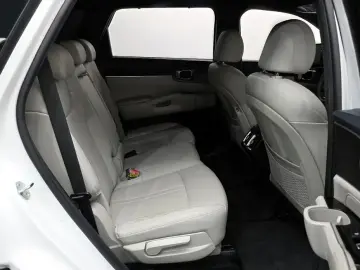 2023 Kia Sorento с пробегом 25 948 км