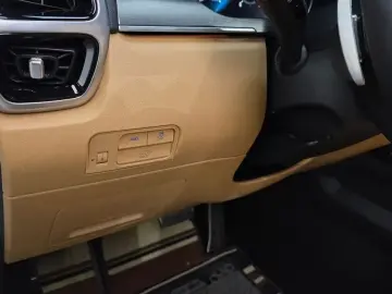 2020 Kia Sorento с пробегом 69 640 км