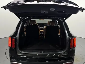 2021 Kia Sorento с пробегом 135 523 км