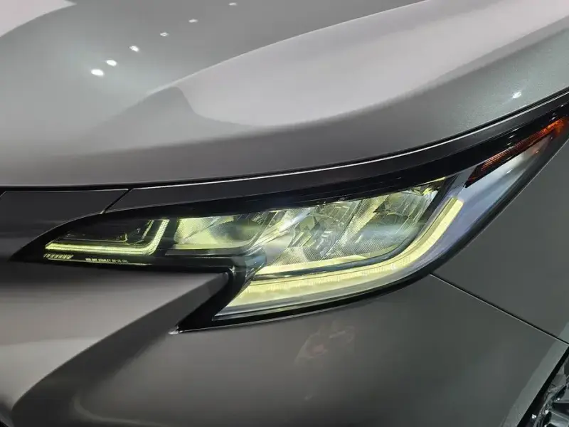 2022 Toyota Sienna с пробегом 31 393 км