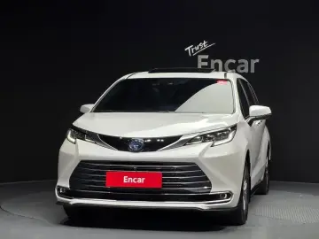2024 Toyota Sienna с пробегом 20 869 км
