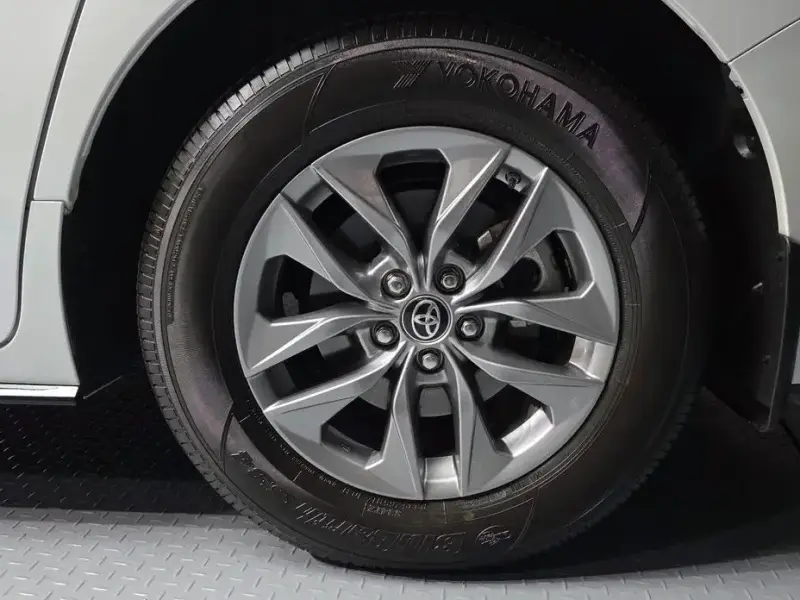 2024 Toyota Sienna с пробегом 20 869 км