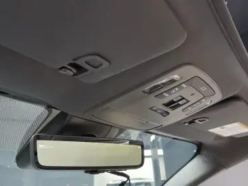 2024 Toyota Sienna с пробегом 20 869 км