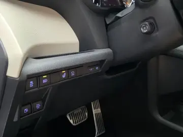 2024 Toyota Sienna с пробегом 20 869 км