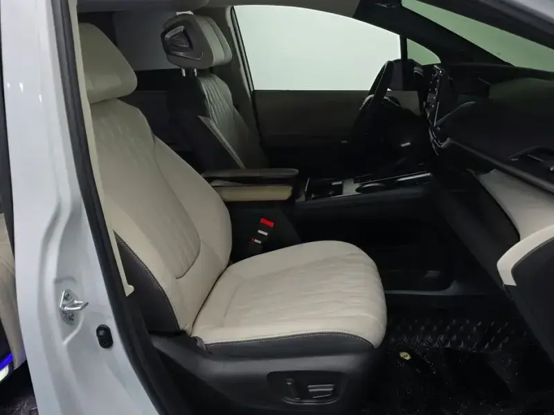 2023 Toyota Sienna с пробегом 20 948 км