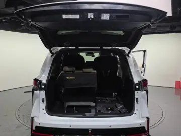 2023 Toyota Sienna с пробегом 20 948 км