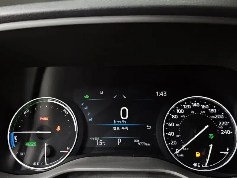 2023 Toyota Sienna с пробегом 9 779 км