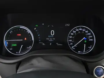 2024 Toyota Sienna с пробегом 16 596 км