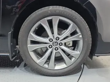 2024 Toyota Sienna с пробегом 36 521 км