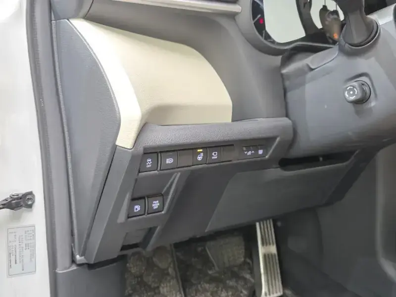 2024 Toyota Sienna с пробегом 16 596 км