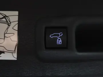 2024 Toyota Sienna с пробегом 16 596 км