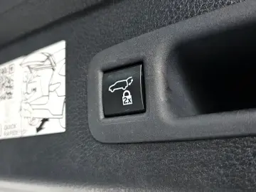 2024 Toyota Sienna с пробегом 56 575 км