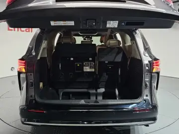 2021 Toyota Sienna с пробегом 67 389 км