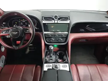 2022 Bentley Bentayga с пробегом 81 940 км