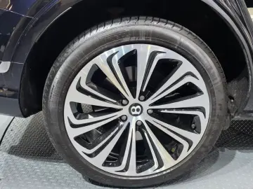 2023 Bentley Bentayga с пробегом 46 837 км
