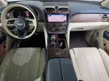 2023 Bentley Bentayga с пробегом 46 837 км