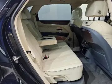 2023 Bentley Bentayga с пробегом 46 837 км