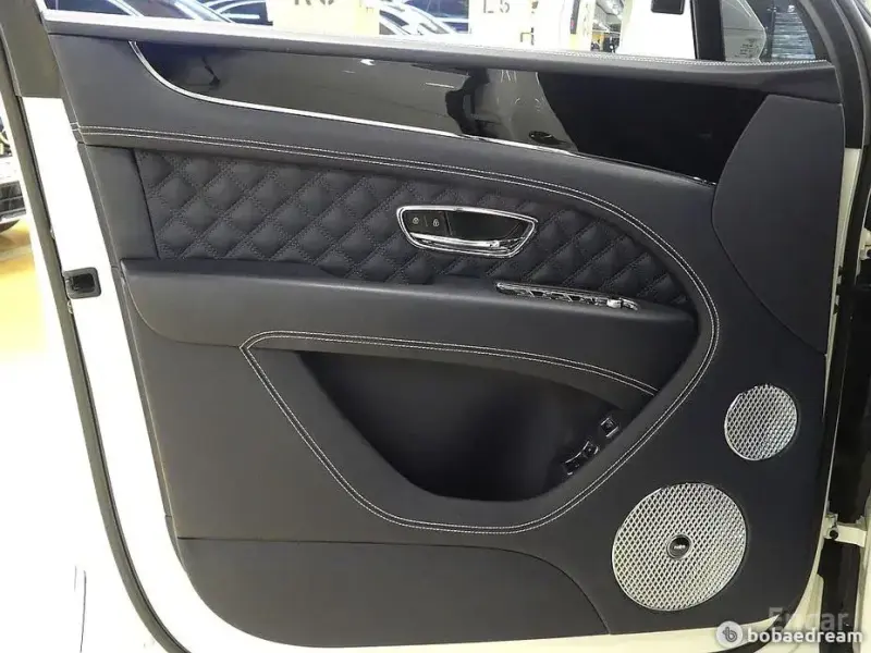 2021 Bentley Bentayga с пробегом 44 587 км