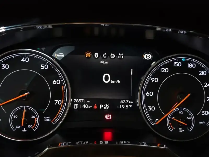 2017 Bentley Bentayga с пробегом 78 371 км