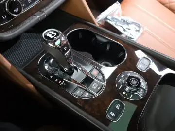 2017 Bentley Bentayga с пробегом 78 371 км