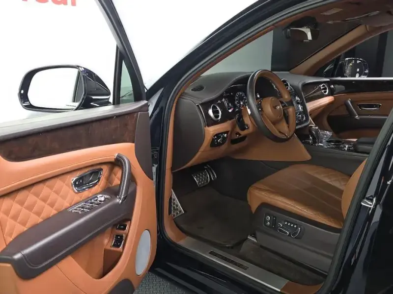 2017 Bentley Bentayga с пробегом 78 371 км