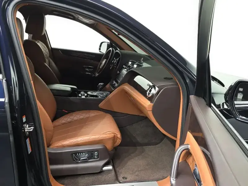 2017 Bentley Bentayga с пробегом 78 371 км