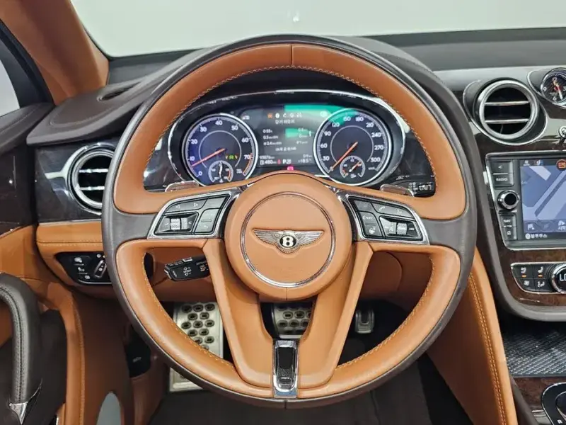 2019 Bentley Bentayga с пробегом 93 876 км