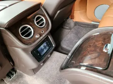 2017 Bentley Bentayga с пробегом 153 997 км