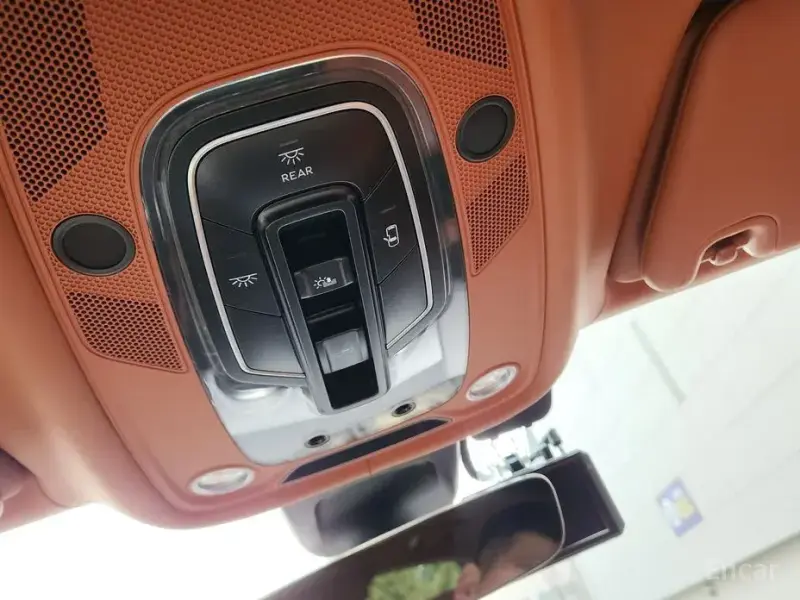2017 Bentley Bentayga с пробегом 153 997 км