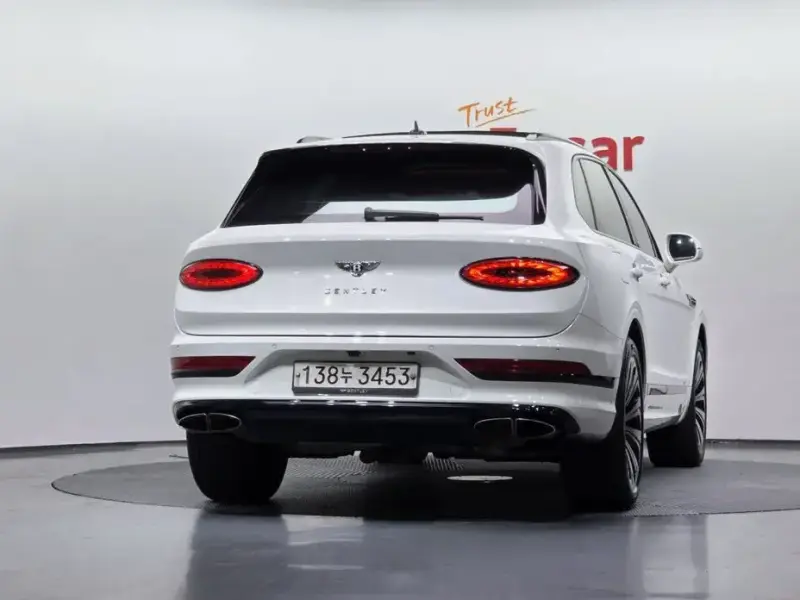 2021 Bentley Bentayga с пробегом 85 237 км