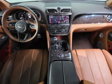 2021 Bentley Bentayga с пробегом 85 237 км