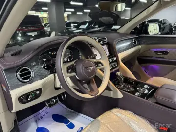 2021 Bentley Bentayga с пробегом 28 400 км