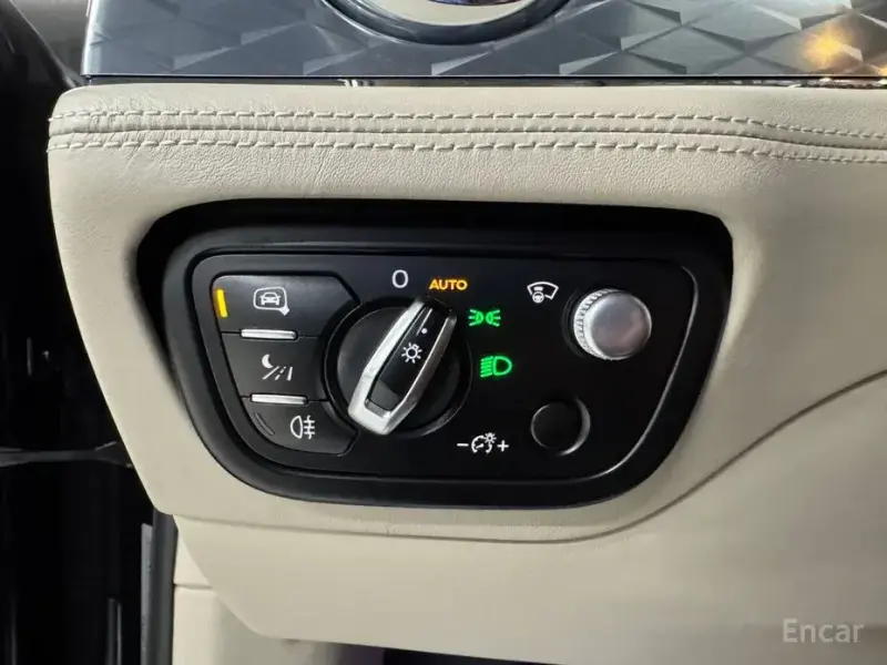 2021 Bentley Bentayga с пробегом 28 400 км