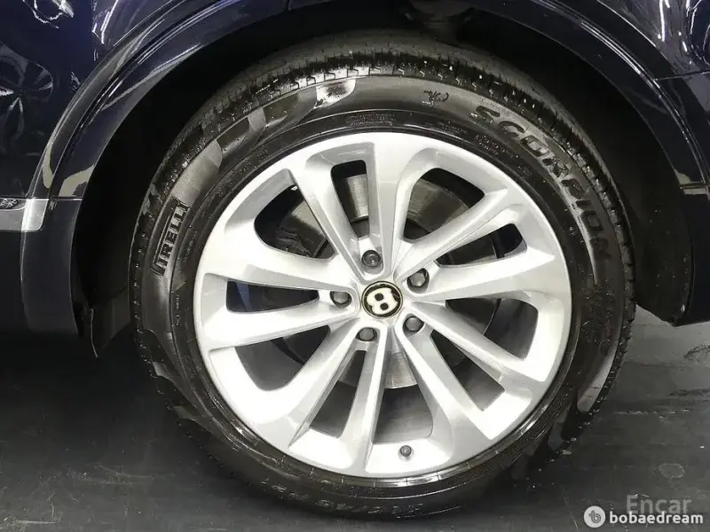 2020 Bentley Bentayga с пробегом 47 525 км
