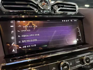 2021 Bentley Bentayga с пробегом 28 400 км