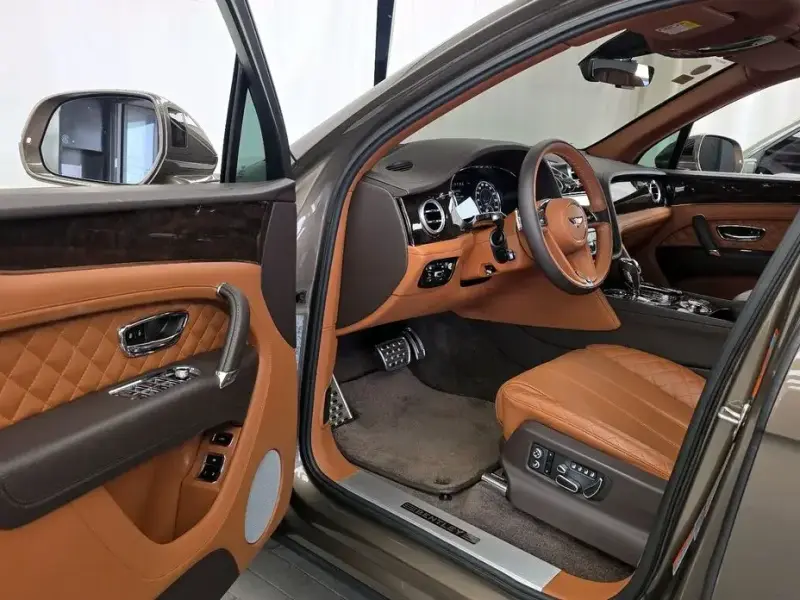 2017 Bentley Bentayga с пробегом 18 966 км