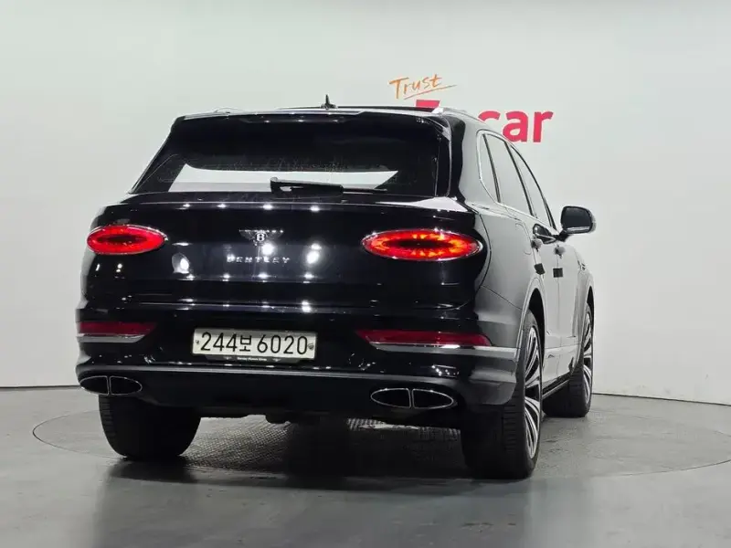 2023 Bentley Bentayga с пробегом 40 852 км