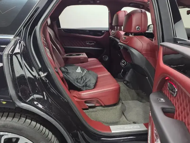 2023 Bentley Bentayga с пробегом 40 852 км