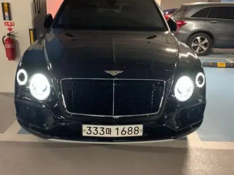 2019 Bentley Bentayga с пробегом 100 000 км
