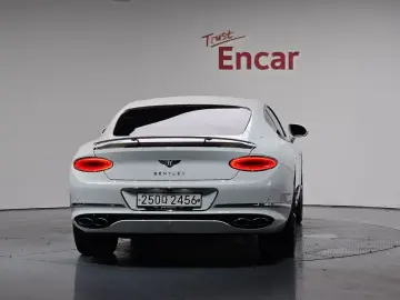 2023 Bentley Continental GT с пробегом 38 306 км