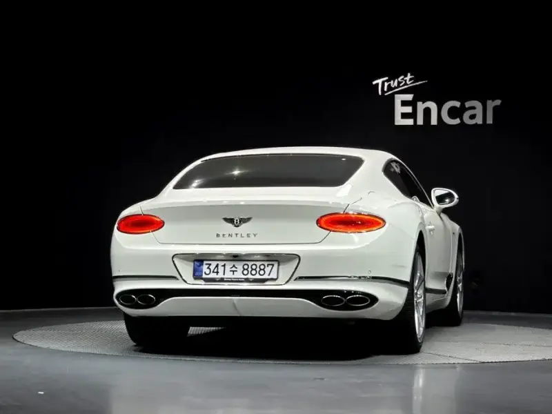2023 Bentley Continental GT с пробегом 19 552 км