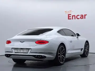 2022 Bentley Continental GT с пробегом 12 658 км