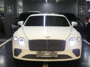 2020 Bentley Continental GT с пробегом 49 000 км