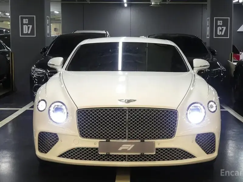 2020 Bentley Continental GT с пробегом 49 000 км