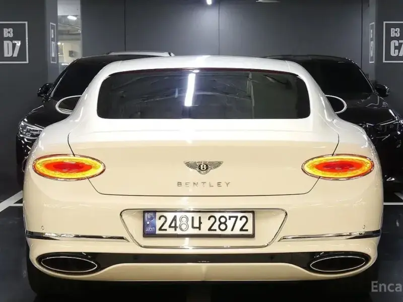 2020 Bentley Continental GT с пробегом 49 000 км
