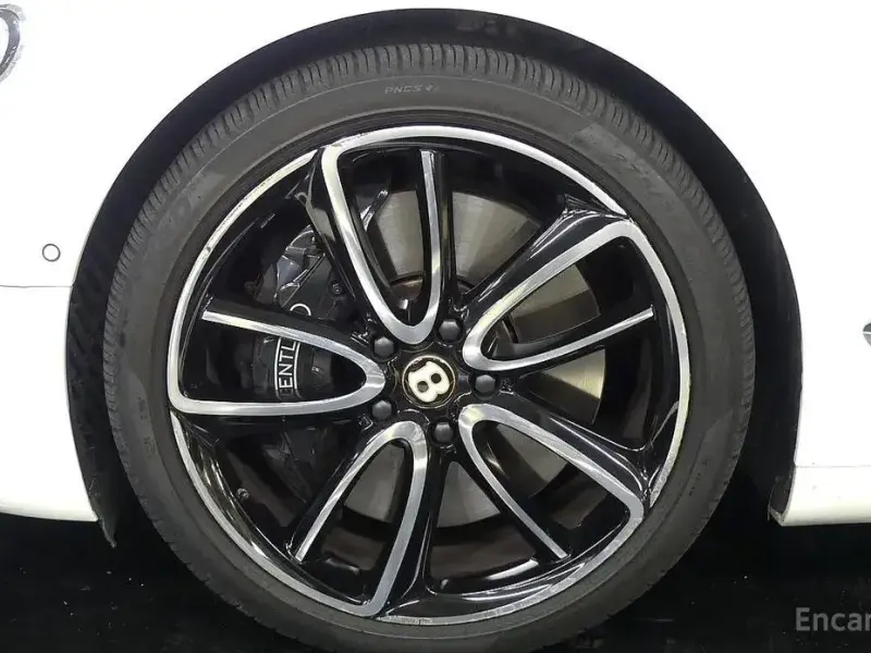 2020 Bentley Continental GT с пробегом 49 000 км