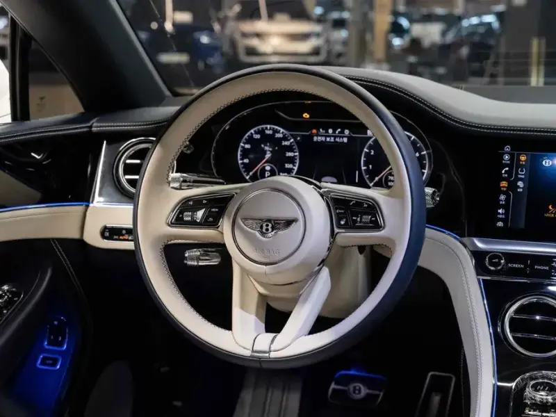 2023 Bentley Continental GT с пробегом 10 000 км